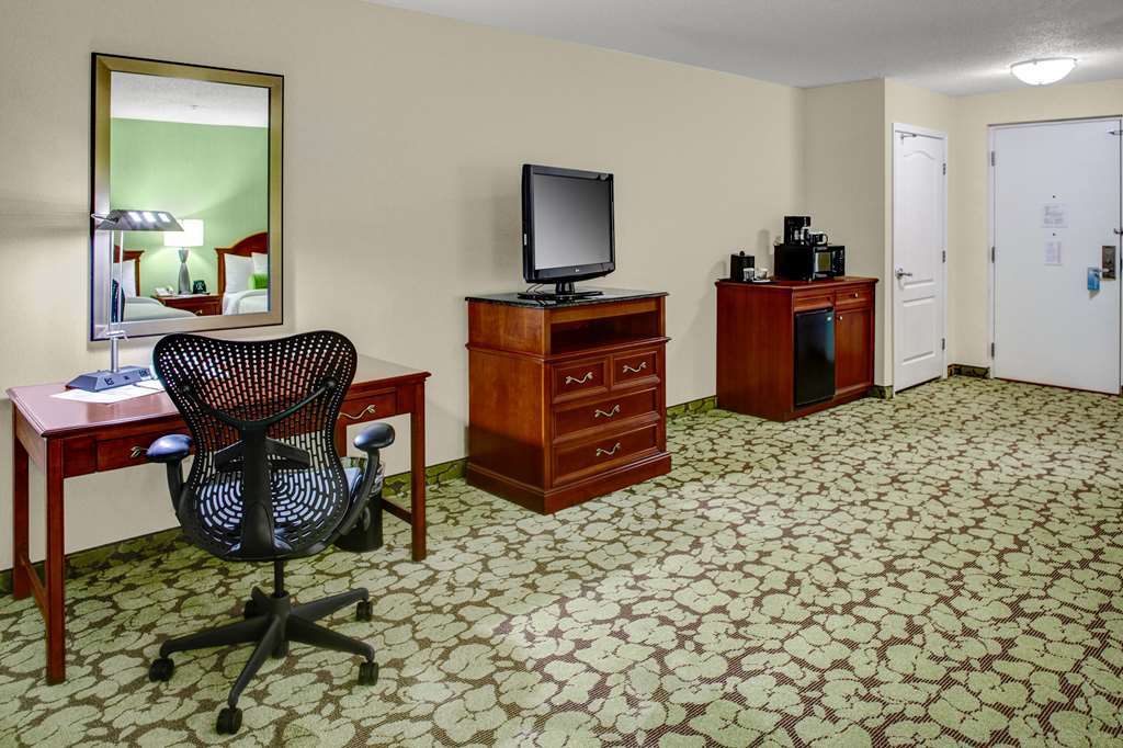 Hilton Garden Inn Danbury Room photo